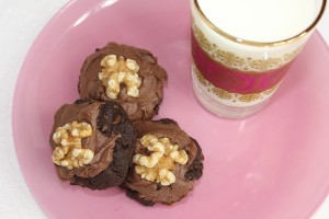 afghan-cookies-and-milk