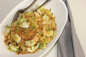 fettuccine-prawns-zucchini-smoked-crumb
